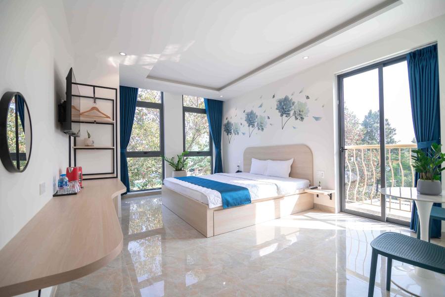 Deluxe Suite
